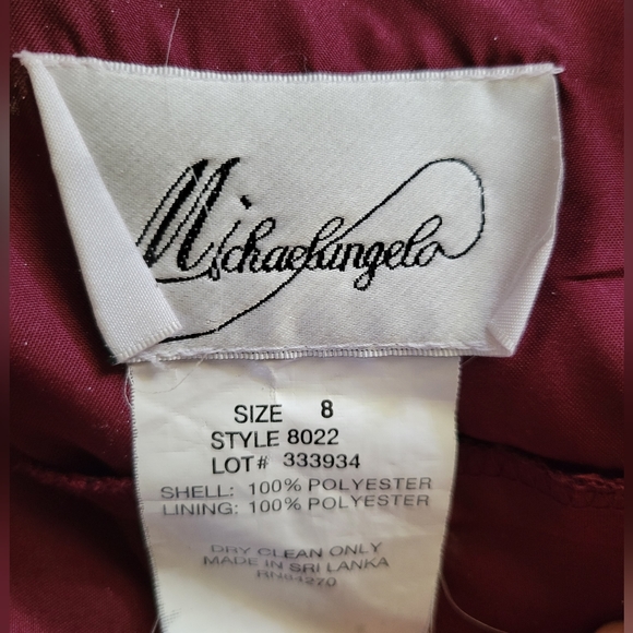 Maroon prom/bridesmaid/evening gown - Picture 3 of 8